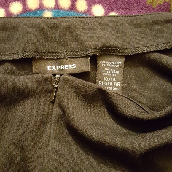 Express pants - Picture 3 of 5